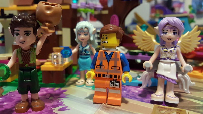 Illustration for article titled The Only Thing Wrong With LEGO Elves Is The Elves Themselves